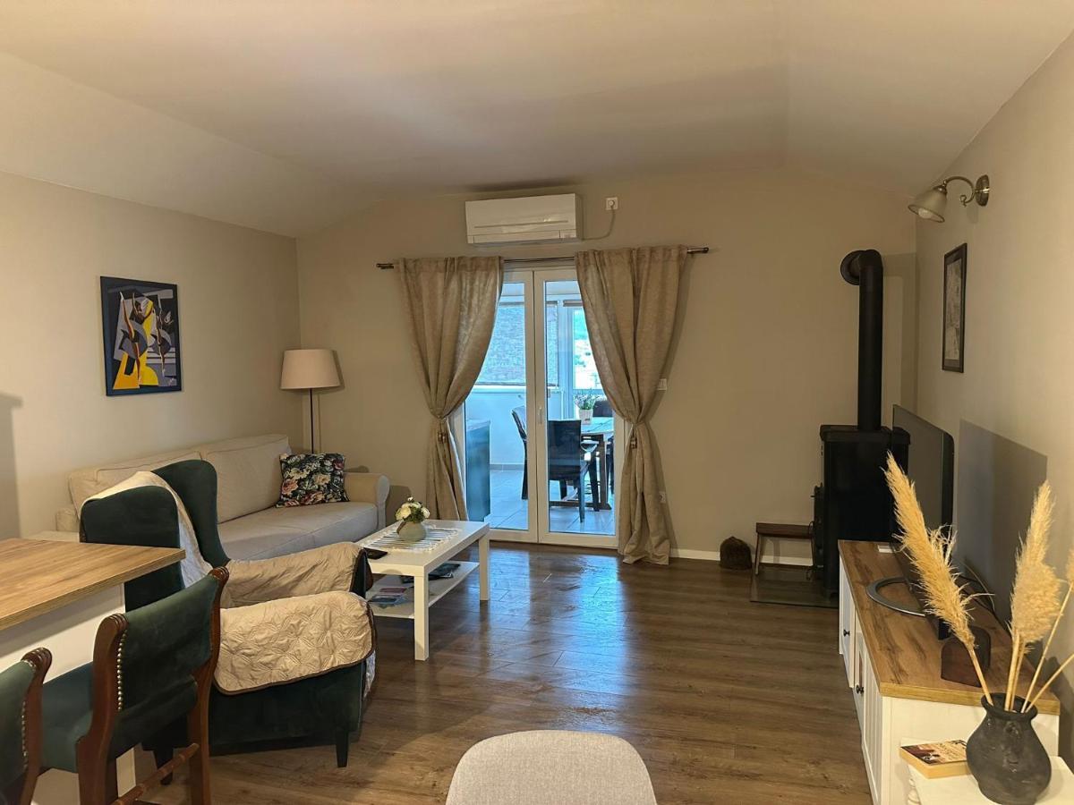 Apartman Lusy Tribalj Buitenkant foto